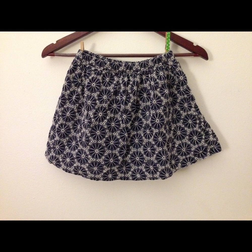 Girls skirt